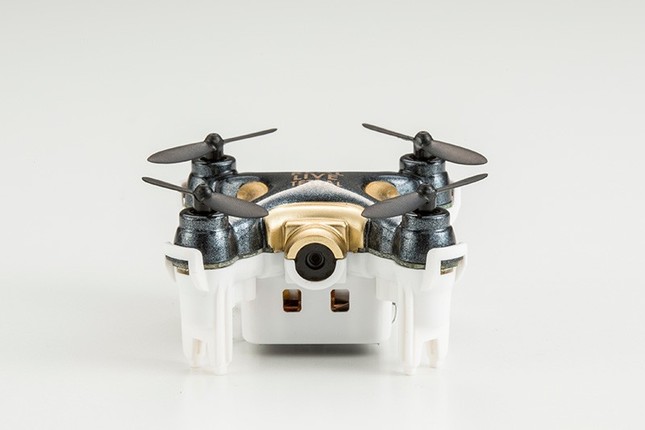 内蔵の気圧センサーにより高度調整を自動で行う