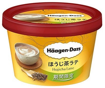 2種類のほうじ茶ラテアイスを組み合わせた
