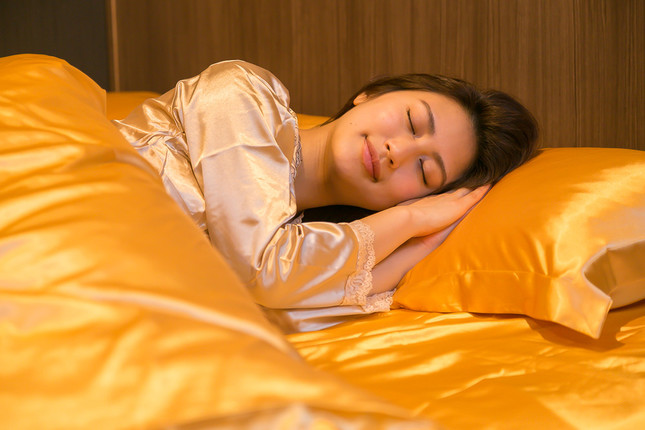 「金の枕・金の布団・金のパジャマ」のゴージャスな開運3点セット