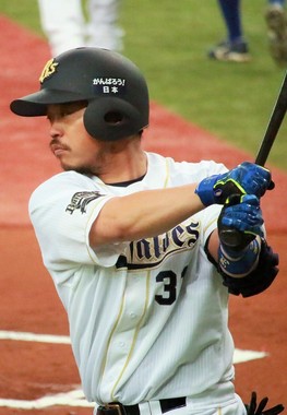 オリックスの小谷野（Sakuraikubukiさん撮影、Wikimedia Commonsより）