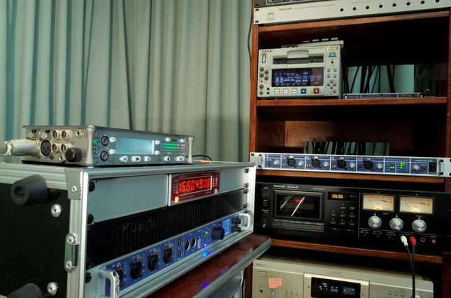 実験に使用された測定機器