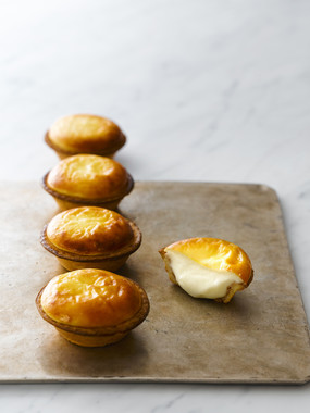 焼きたてチーズタルト