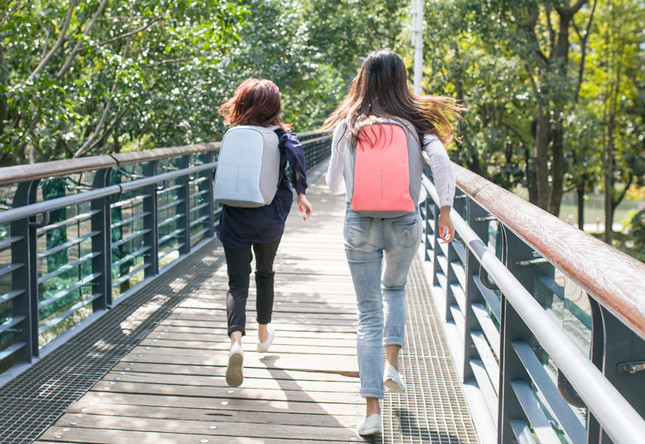 女性や子供にも