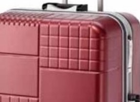 旅行泊数のぴったりサイズが分かるスーツケース「ブロックパック」　長期旅行も安心