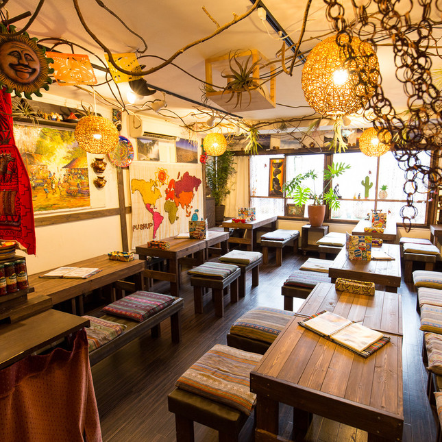 店内はBaliスタイル