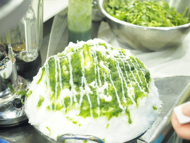 練乳をたっぷりと