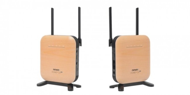 インテリアにマッチする木目調パネル採用
