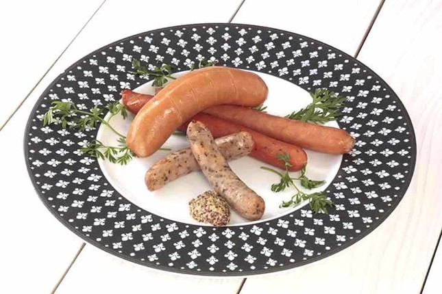 ソーセージ盛合せ