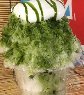 フワフワかき氷「でらまっちゃらて」