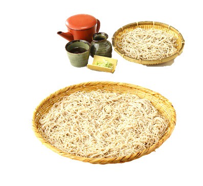 「ギガ盛りそば」（5600円）