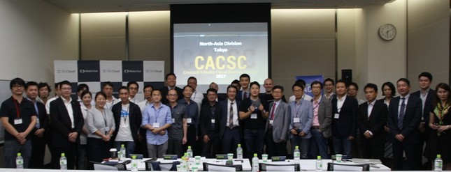 アジア各国のITベンチャーが一堂に会し、白熱したプレゼンを披露した。