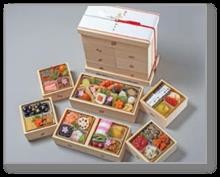 豪華なおせちで新年を迎える