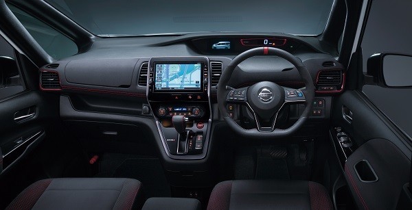 NISMOブランドの魅力をセレナで体感！！
