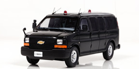 「シボレー エクスプレス L3500 2008 警察本部警備部要人警護車両」
