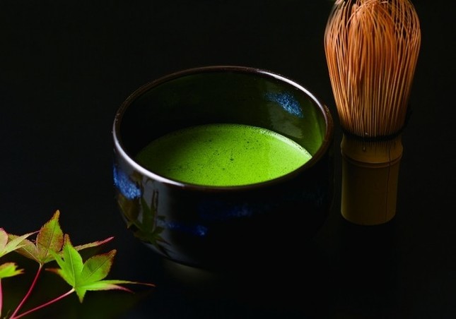 茶の湯の聖地で楽しむ抹茶カクテル
