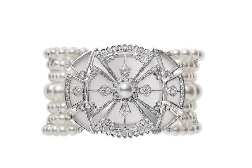 真珠発明125周年を記念した新作ジュエリー
