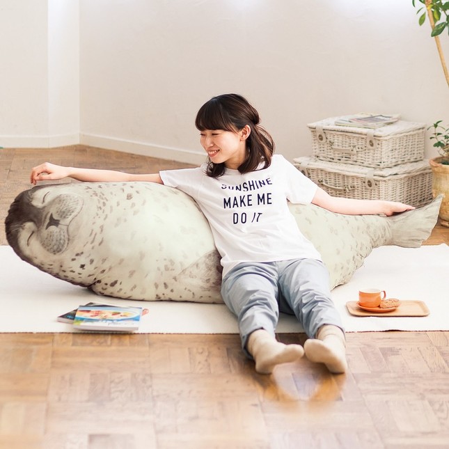 部屋でごろ～りするのはいかが？