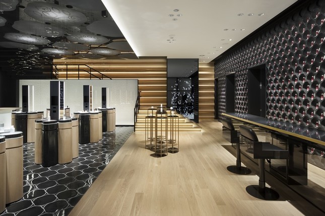 1階「ビューティースクエア1」