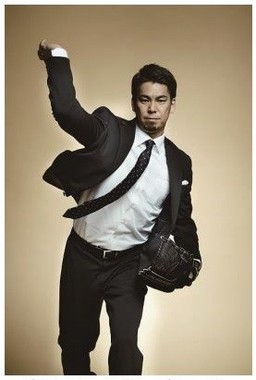 野球ユニホーム用素材で作ったビジネススーツ