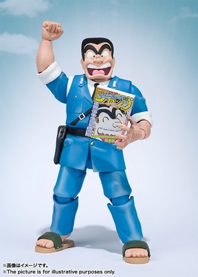 展示のテーマに則し、90年代の制服の色味や表情を再現
