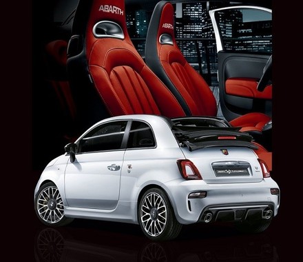 日本初！マニュアルトランスミッションを組み合わせたモデル登場！
