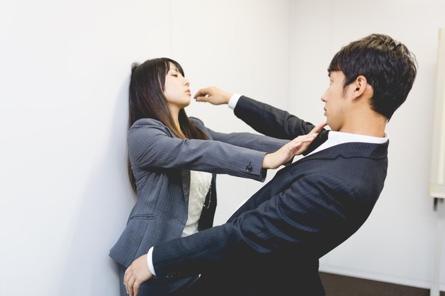 「いや、だから、ダメですって！」