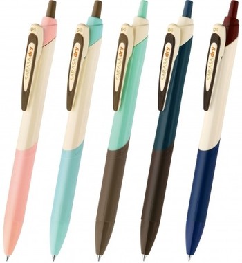 書いてすぐ触ってもキレイなまま