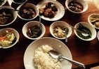 胃袋の世界一周　松尾スズキさんはミャンマー料理に縁を感じた