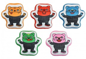 ニューアルバムのリリースを控える「狼バンド」がクッションに