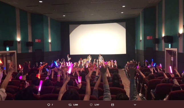 会場の様子（猪塚健太さんのツイッターより）