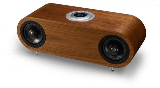 ヴィンテージとモダンの華麗なる融合　「NUNO」が手がけるスピーカーグリルも用意