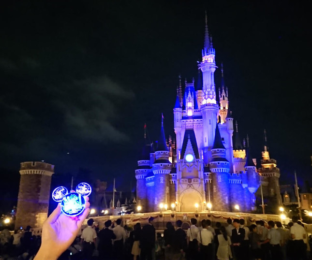 スペシャルグッズ「ライティングペンダント」