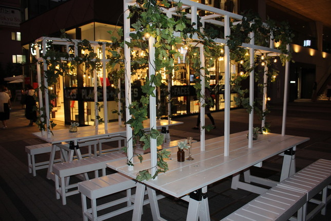 「Hoegaarden BEER GAARDEN」（2018年7月19日撮影）