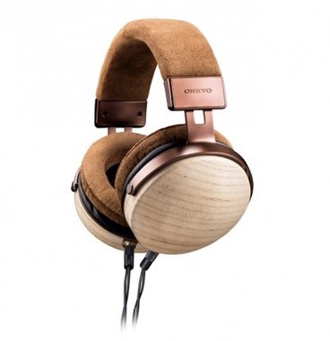 素材から音質までこだわり抜いた渾身の「桐ヘッドホン」
