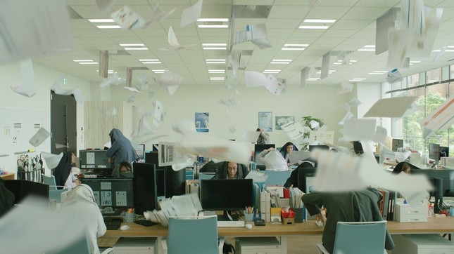 「降ってくる」篇
