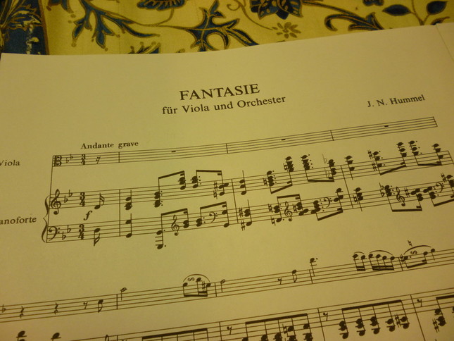 フンメルの『幻想曲』の楽譜（伴奏を管弦楽からピアノにした編曲版）。楽譜にはただ、幻想曲とだけ書いてある