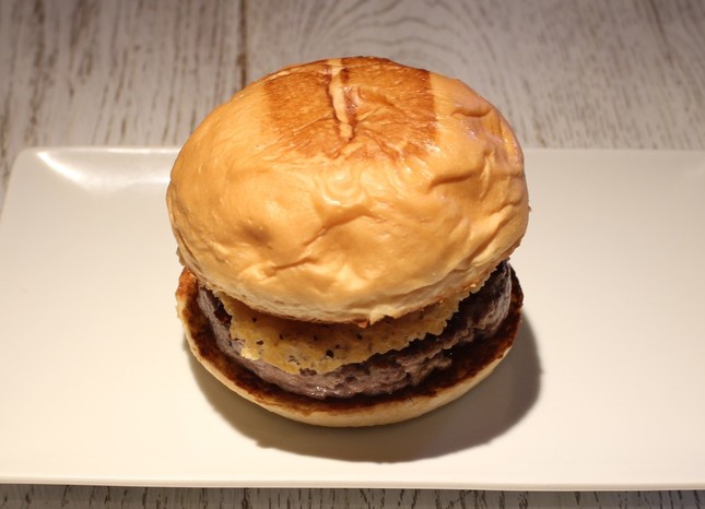 「ウマミバーガー」