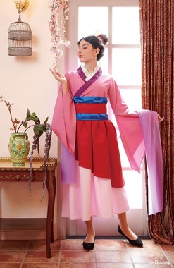 ディズニープリンセスになりきってハロウィンやパーティーで盛り上がれる