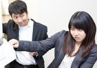 先輩「オレ様の若い頃はなあ」　新人「スゴイっすね（はぁ、もうウンザリ）」