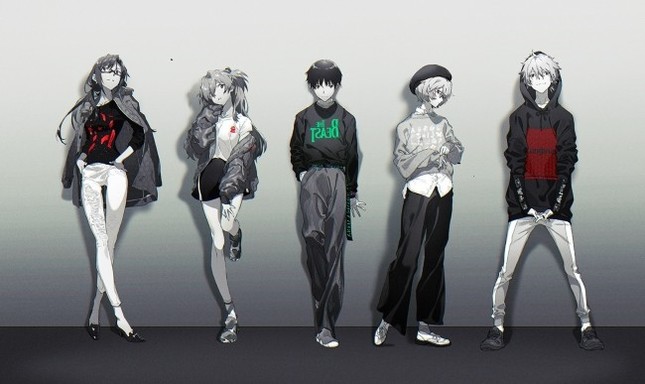 Tシャツをはじめとしたアイテム登場