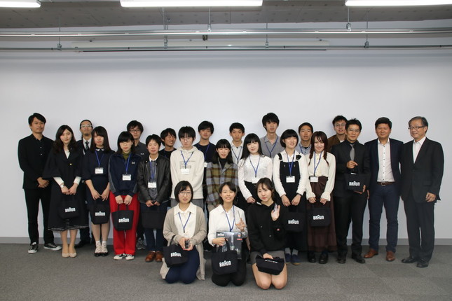 受賞式での集合写真