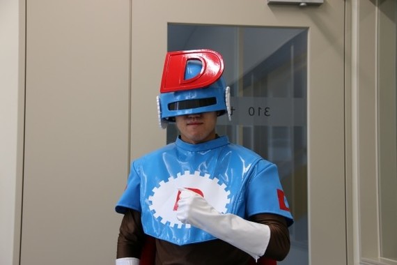 リポビタンマンがファイトを注入