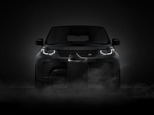 ランドローバーとクラークスのコラボシューズ第1弾登場！