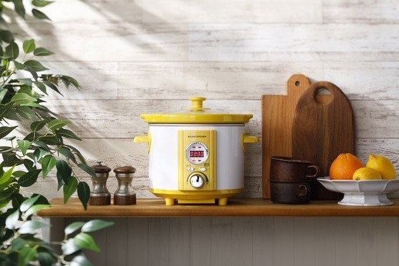 材料を入れて時間をセットするだけの「ほったらかし調理」
