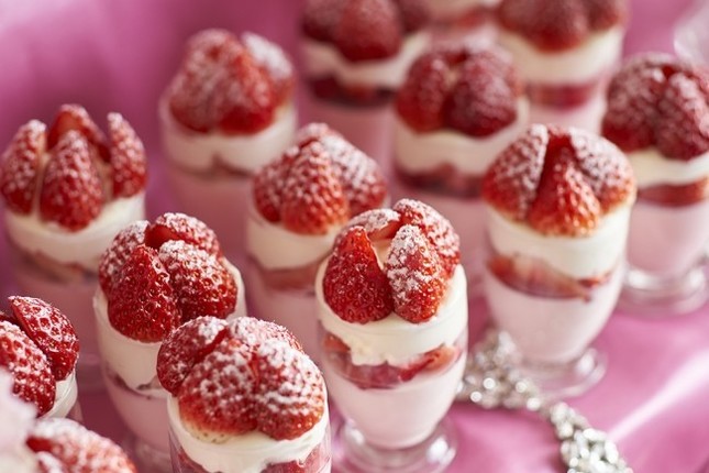 コスメみたいなスイーツにも注目