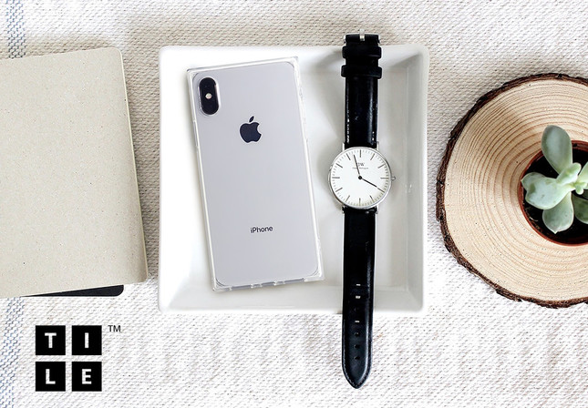 TPU素材採用、背面が見えるクリアタイプ