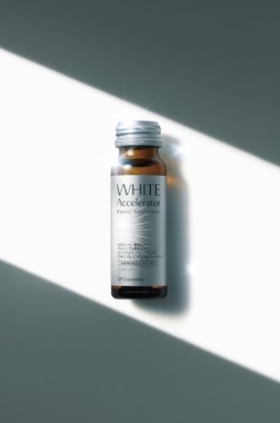 素早くメラニンへアプローチする美白ドリンク登場！

