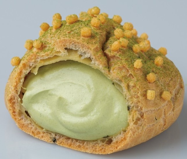 お茶漬け味のシュークリームが誕生