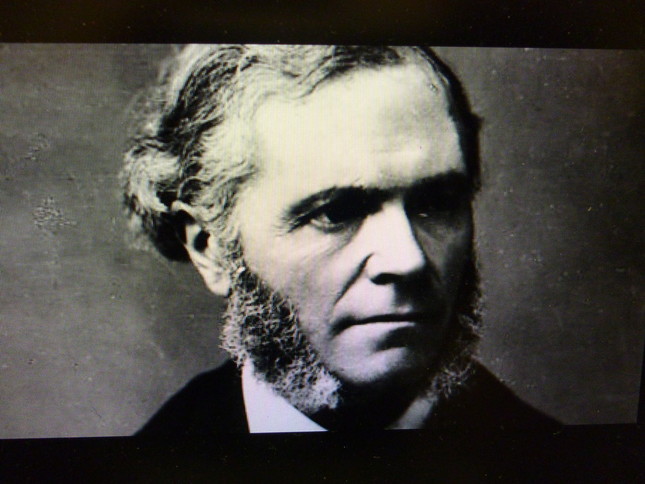 勤勉かつ控えめと伝わっているフランクの肖像