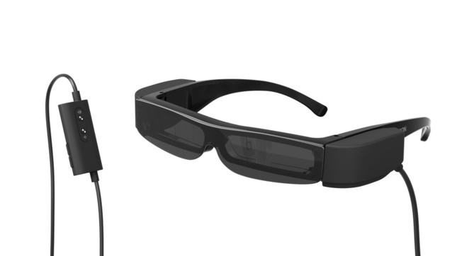 スマホのコンテンツをいつでもどこでも大画面で楽しめる